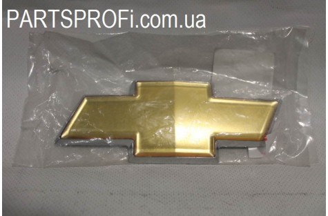 Эмблема крышки багажника Эпика GM