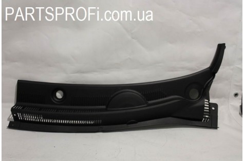 Дефлектор под лобов. Стекло Авео T250 (сабля) лев.