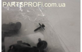Винт подкрылка шуруп