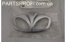 Эмблема "DAEWOO" (ракушка) новая